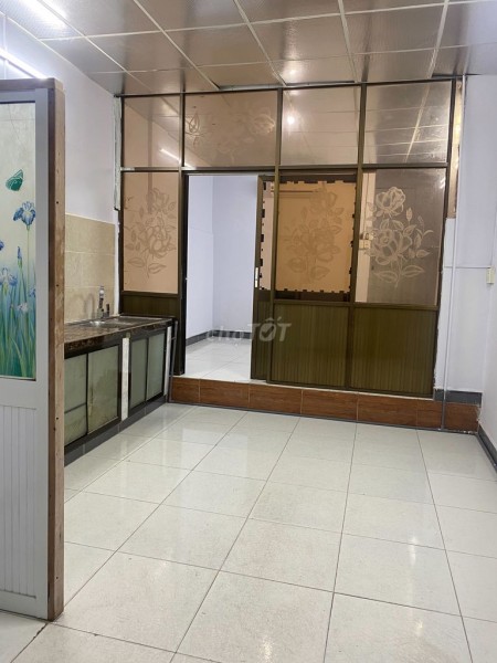 Nhà nguyên căn 1 trệt diện tích 30m2, 2PN tại CMT8, Phường 10 Quận 3