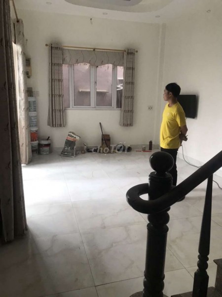 Đường Thống Nhất, Quận Gò Vấp cần cho thuê giá 10 triệu/tháng, dtsd 55m2, 4 tầng, bàn giao trống