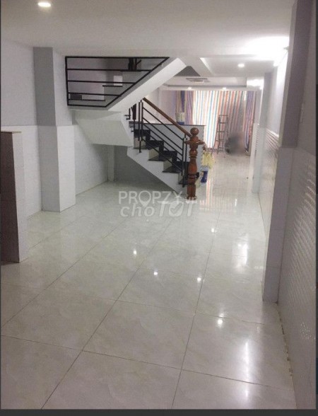 Nhà đẹp mới đang trống cần cho thuê tại đường An Bình, Phường 6 Quận 5