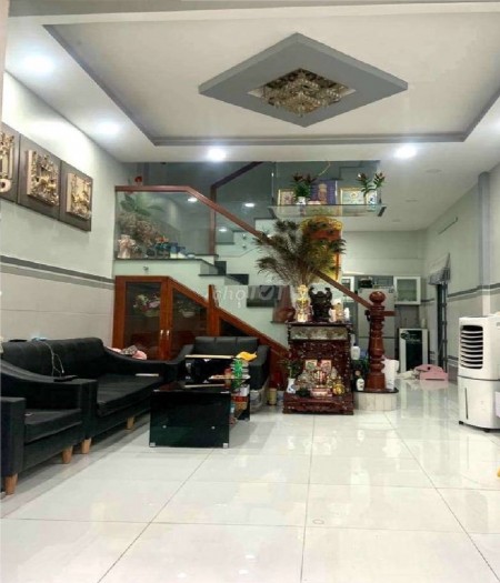 Hẻm 85 Bùi Minh Trực, Quận 8 có nhà rộng 44m2, 2 tầng, giá 9 triệu/tháng, LHCC