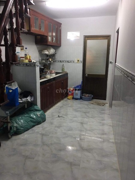 Cho thuê nhà nguyên căn đường Điện Biên Phủ gần Ngã Tư Hàng Xanh, gần Điện Biên Phủ