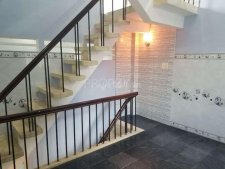 Cho thuê nhà nguyên căn hxh Trần Văn Đang Quận 3. 4 tầng, 3pn mới tinh, trống suốt