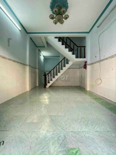 Cần cho thuê căn nhà đang để trống tại Gò Vấp, Nhà mới, sạch sẽ vào ở ngay