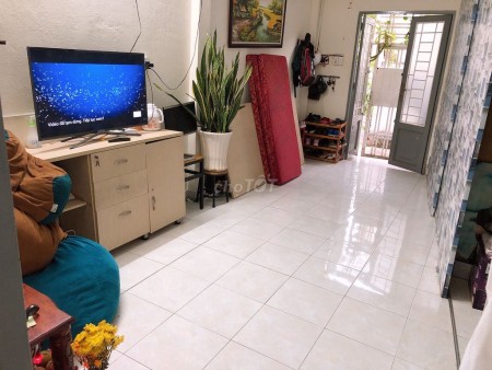 Cho thuê nguyên căn hẻm 482 Nơ Trang Long, Bình Thạnh rộng 60m2, 3 PN, giá 7 triệu/tháng