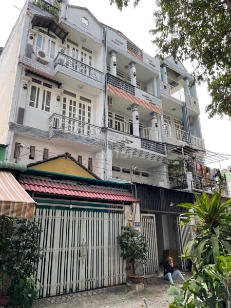Có nhà cho thuê tại hẻm 167/10 Huỳnh Văn Nghệ, Gò Vấp, dtsd 200m2, 5 tầng, giá 13.5 triệu/tháng