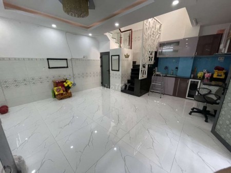 Nhà nguyên căn Đỗ Trọng Cung 1 trệt 1 lững 3 lầu chỉ 13 triệu/tháng