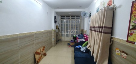 Cần cho thuê nhà nguyên căn tại Bùi Đình Túy, Bình Thạnh. Kết cấu có 1 trệt 1 lững và 1 lầu