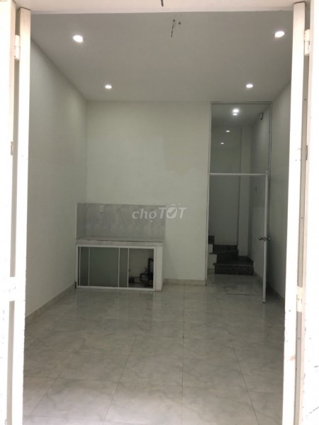 Cho thuê nhà đườn Tạ Quang Bửu, Quận 8, dtsd 80m2 (3.5x6), 4 tầng, giá 7.5 triệu/tháng