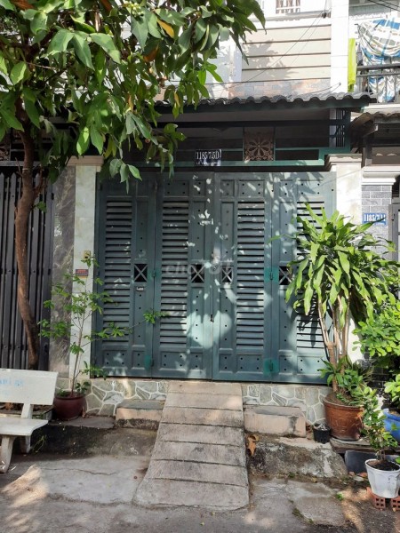 Cho thuê nhà nguyên căn Lê Văn Lương, Phước Kiển, Nhà Bè, Dtsd 120m2