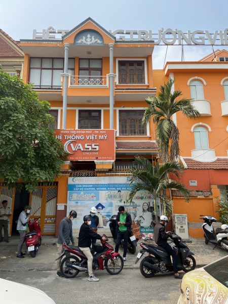 Nhà Mặt Tiền KDC Miếu Nổi: 8.5x18m Trệt 2 Lầu-ST: Phù Hợp VPCT, TT Ngoại Ngữ