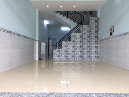 Mình cần cho thuê nguyên căn 72m2 (4mx18m) Quận 12, 2 tầng kiên cố, giá 6 triệu/tháng, lh 0912365827