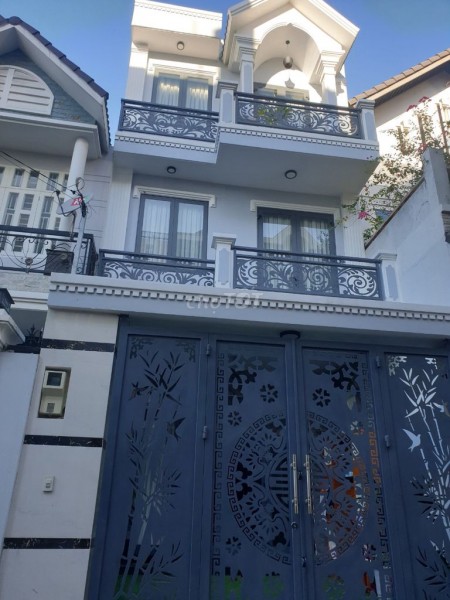 Căn nhà đẹp tuyệt vời mọi người ơi, phòng cách hiện đại thiết kế sang trọng uy nghi mới tinh