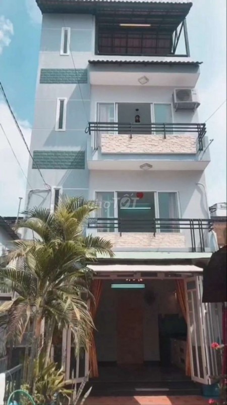 Có nhà trống cần cho thuê 3 tầng đúc kiên cố rộng 84m2, 2 PN, hẻm 575/11/11A CMT8, Quận 10, giá 10 triệu/tháng