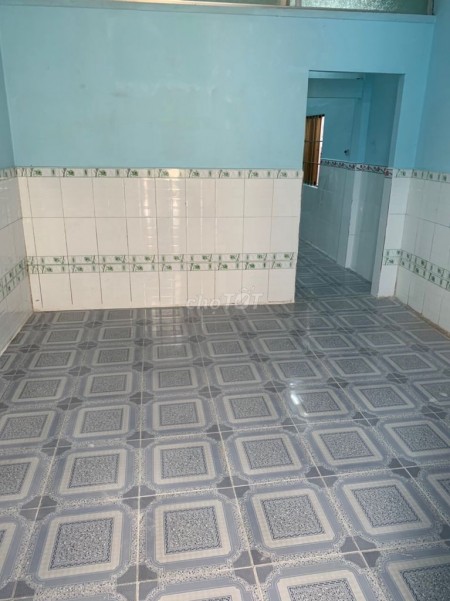 Nhà hẻm Quốc lộ 50, Bình Chánh cần cho thuê nguyên căn rộng 40m2, giá 4.5 triệu/tháng