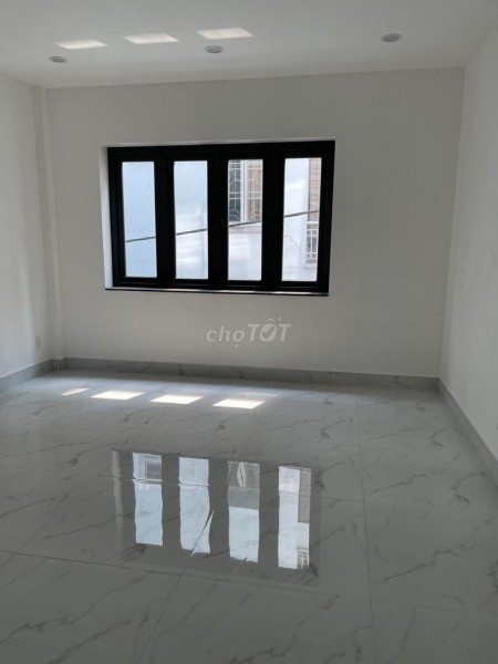 Nhà đường Nguyễn Phi Khanh, Quận 1 cần cho thuê nhanh giá 20 triệu/tháng, dtsd 43m2