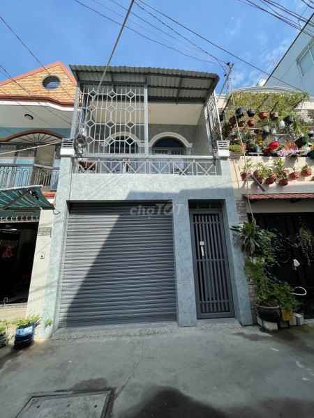 Cho thuê nhà ngay chợ Thạch Đà, Gò Vấp, dtsd 52m2, giá 10 triệu/tháng, lh 0901886047