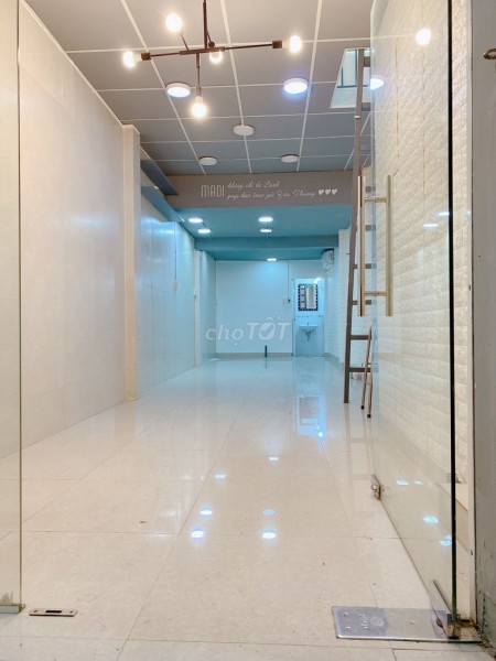 Nhà mới cần cho thuê nguyên căn diện tích 70m2 ngay đường Pasteur Quận 1 Trung tâm Tp