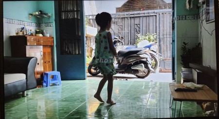 Nhà hẻm 339 Lê Văn Khương, Quận 12 cần cho thuê nhanh 3 PN, 1 WC, giá 4 triệu/tháng, 2 tầng