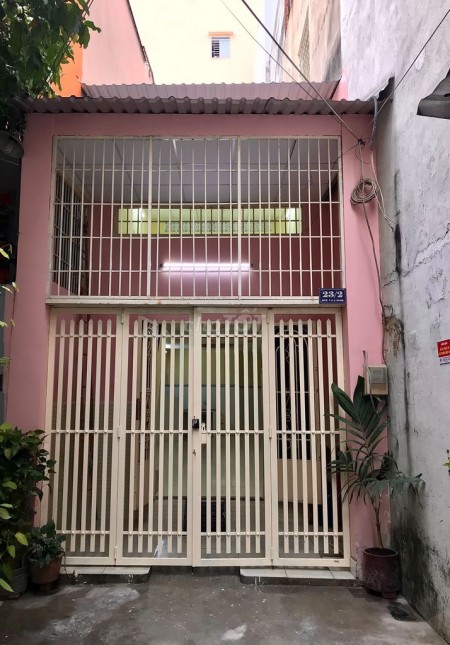 Nhà chính chủ cho thuê 2 tầng, đường Ngô Bệ, Tân Bình, giá 10 triệu/tháng, dtsd 60m2