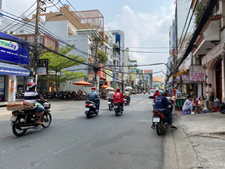 Nhà Mặt Tiền đường D1: 5x20m Trệt 3 Lầu, Phù hợp VPCT, SPA