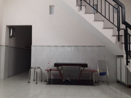 Mình có nhà nguyên căn Quận Bình Tân cần cho thuê rộng 60m2, 2 tầng, giá 7 triệu/tháng, lh 0909166603