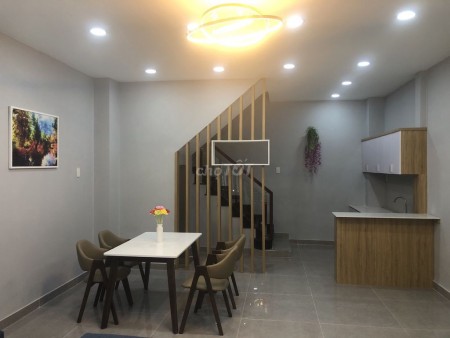 Mình cần cho thuê nhà Quận Phú Nhuận 1 trệt 2 lầu, đúc kiên cố, dtsd 30m2, giá 13 triệu/tháng, lh 0938390096