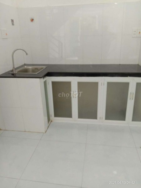 Cho thuê nguyên căn 36m2, 2 tầng, sàn gạc men, giá 5.8 triệu/tháng, đường số 14, Bình Tân, LHCC
