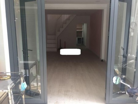 Cần cho thuê căn nhà mới đẹp siêu xin tại Nguyễn Trọng Tuyển, Phú Nhuận. Giá chỉ 10tr/tháng