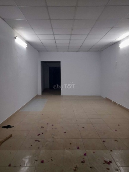 Nguyên căn hẻm xe tải cần cho thuê nhà 77m2, 2 PN, giá 4.5 triệu/tháng, Quang Trung, Gò Vấp