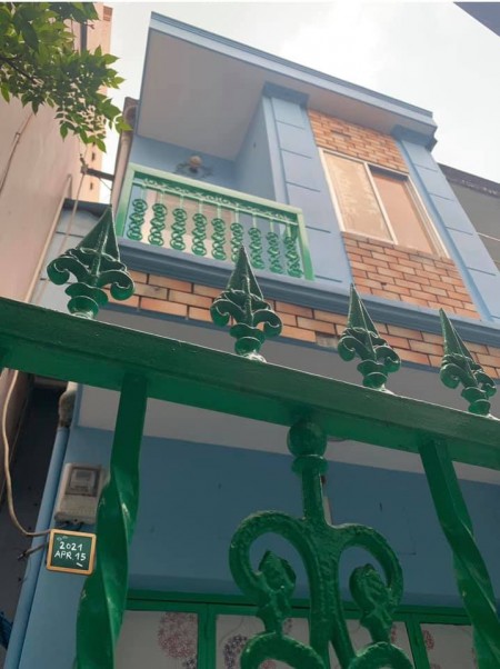 Cho thuê nhà mới, có 1 tầng trệt và 1 lầu tại đường Đinh Tiên Hoàng, Bình Thạnh