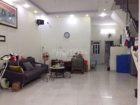 Cho thuê nhà 89 Hoàng Quốc Việt, Quận 7, rộng 180m2, 4 PN, 1 trệt, 1 lầu, đúc kiên cố giá 13 triệu/tháng