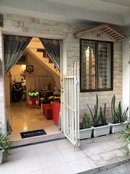 Hẻm 487 Huỳnh Tấn Phát, Quận 7 cần cho thuê nhà rộng 80m2, 4 PN, giá 9 triệu/tháng