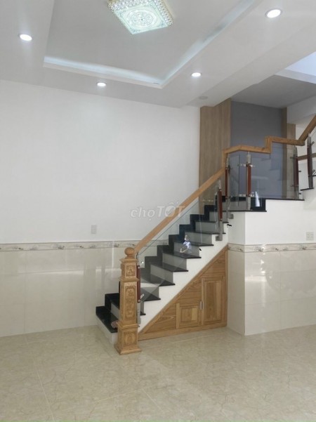 Hẻm 379 Quang Trung, Quận 10 cần cho thuê nguyên căn 40m2, giá 13 triệu/tháng
