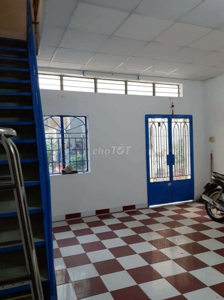 Nguyên căn Gò Dầu, Tân Phú cần cho thuê giá 6 triệu/tháng, dtsd 30m2, LHCC