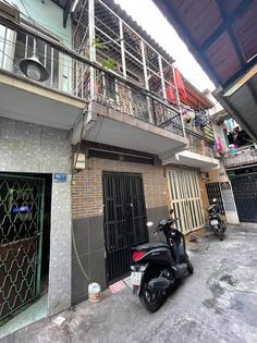 Cho thuê nhà nguyên căn 1 trệt 1 lầu tại Quận 3, gần công viên Lê Thị Riêng