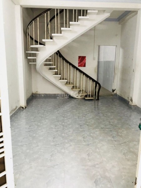 Trống nhà nguyên căn 68m2, 2 tầng đúc thật, hẻm Lê Đức Thọ, Quận Gò Vấp, giá 9 triệu/tháng