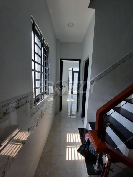 Cho thuê nhà chính chủ đường Âu Cơ, Quận 11 rộng 38.5m2, giá 17 triệu/tháng, 4 tầng