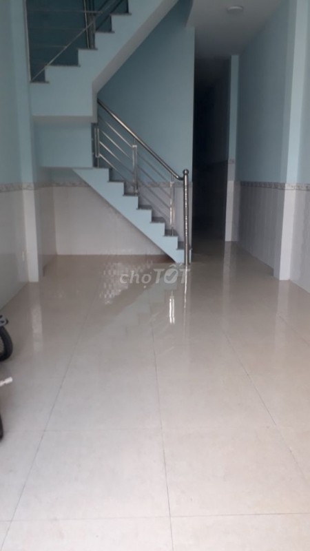 Chủ cho thuê nhanh nhà rộng 64m2, 1 trệt, 1 lầu, giá 10.5 triệu/tháng, hẻm 275/38 Tây Thạnh