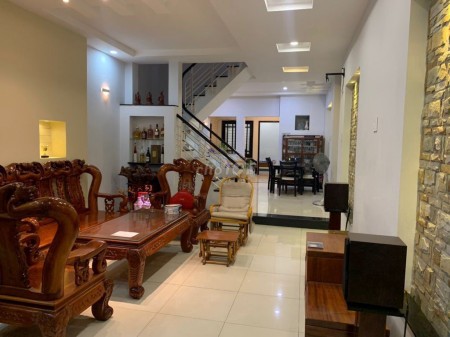 Cho thuê nhà mt Đặng Tiến Đồng, Quận 2 cần cho thuê nhanh giá 20 triệu/tháng, dtsd 125m2