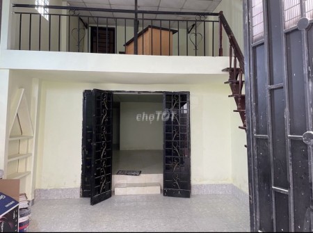 Có nhà đường Dương Quảng Hàm, Gò Vấp cần cho thuê giá 6.5 triệu/tháng, dtsd 62m2