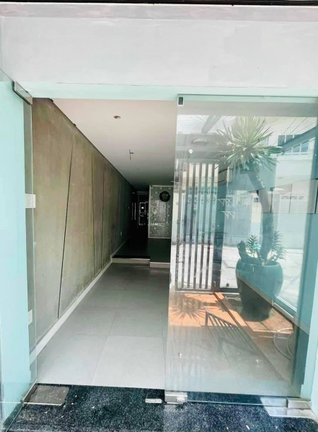 Nguyên căn đúc kiên cố 1 trệt, 1 lầu, 1 lửng hẻm Phan Xích Long, Quận Phú Nhuận, giá 20 triệu/tháng