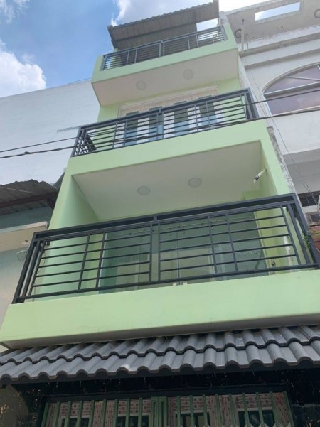 Hẻm 524/1 Nguyễn Đình Chiểu, Quận 3 cần cho thuê nhà rộng 36m2, giá thoả thuận chính chủ