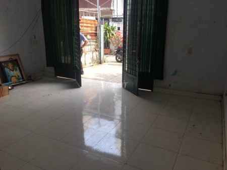 Nguyên căn mặt tiền đường số 26, Quận Thủ Đức, giá cho thuê 12 triệu/tháng, dtsd 88m2, LHCC