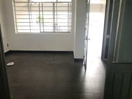 cho thuê nhà hẻm xe Phan Đăng Lưu phường 3 Phú Nhuận