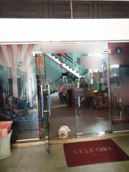 Cần cho thuê nhà rộng 135m2, 4 tầng đúc thật, mt Tỉnh Lộ 10, Bình Tân, giá 20 triệu/tháng