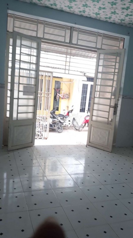 Đường số 24, Long Thạnh Mỹ, Quận 9 cần cho thuê giá 4.5 triệu/tháng, dtsd 64m2, cấp 4