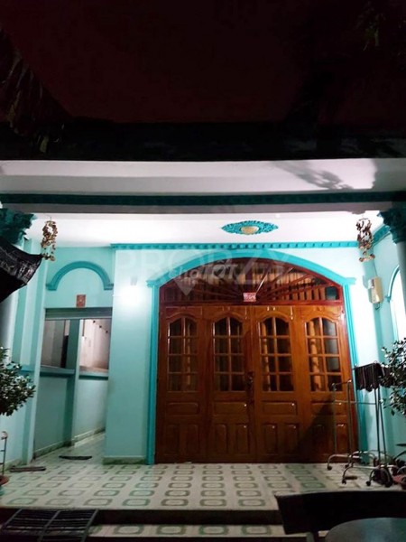 Nhà mặt tiền đường nội bộ Quận 9 cần cho thuê giá 9 triệu/tháng, dtsd 150m2, lh 0906990773