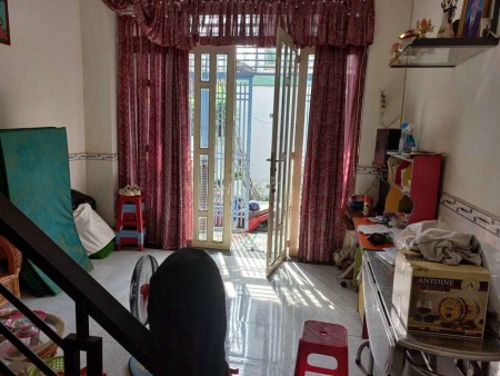 Còn trống nhà hẻm Dương Đức Hiển, Tân Phú cần cho thuê giá 7.5 triệu/tháng, dtsd 64m2