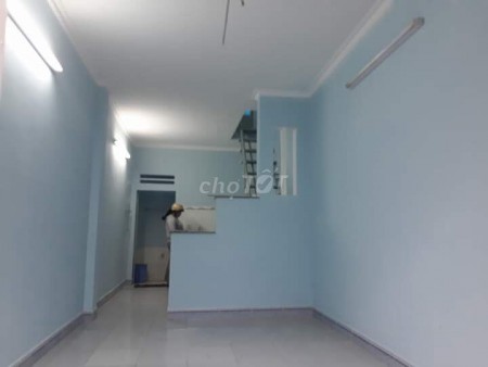 Nguyên căn chính chủ cần cho thuê nhà rộng 27m2, 2 tầng đúc, 3.2 triệu/tháng, hẻm 28/6A Tân Chánh Hiệp