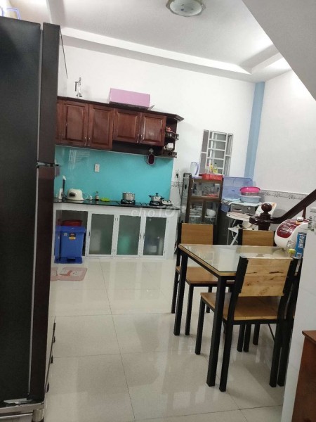 Hẻm chợ cần Gò Vấp cho thuê nhà nguyên căn 48m2, 2 tầng, giá 8.5 triệu/tháng, lh 0936912322